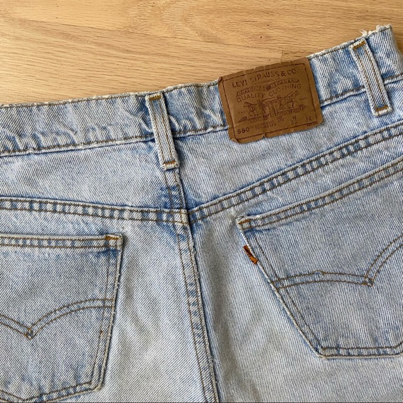 Vintage Levi's 550 Orange Tab Cut Off Shorts - Picture 5 of 10